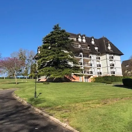 Apartment Lumineux Avec Balcon, Piscine Et Parking, A Deux Pas De La Et Des Commerces - Fr-1-712-3